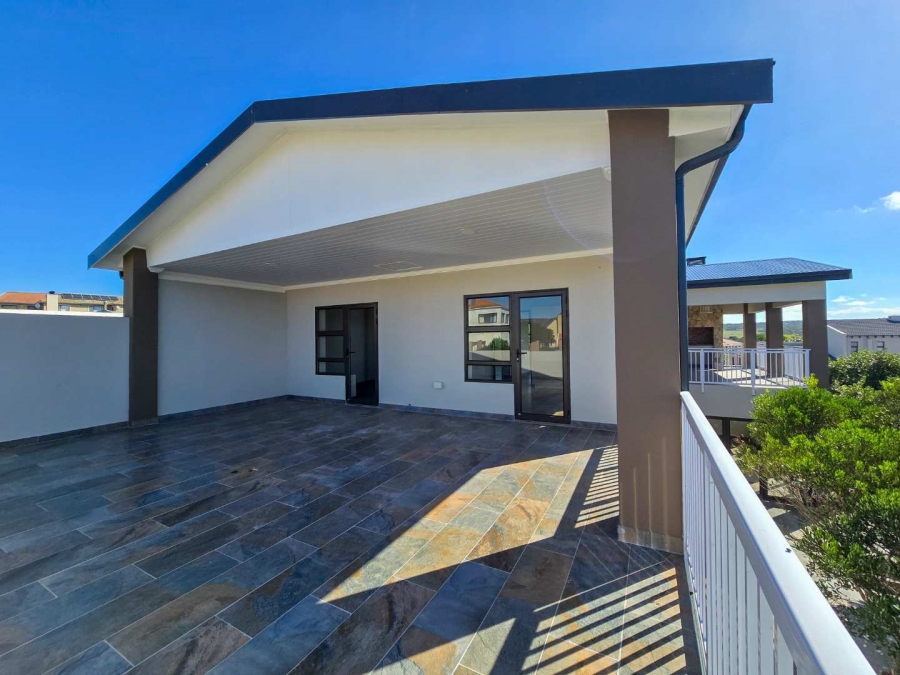 3 Bedroom Property for Sale in Stilbaai Wes Western Cape